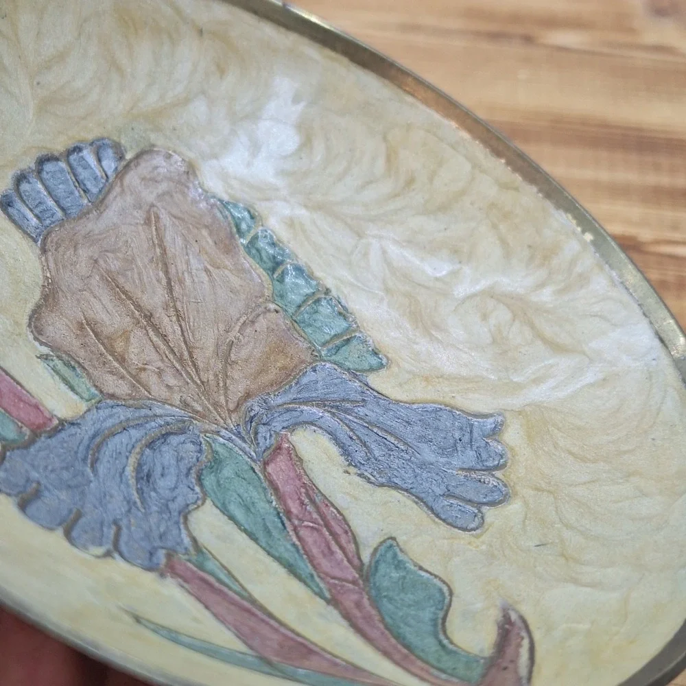 vintage brass decorative‎ wall plate featuring a hand-painted enamel iris Design